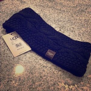 NWT UGG Austrailia knit headband